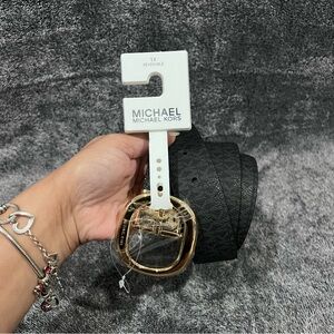 Michael Kors reversible leather belt women’s size 1X (51” long)